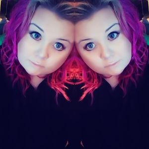 Meet your Posher, Willow